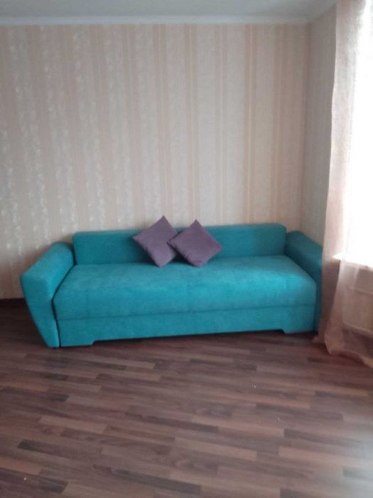 Продам 1 кімн. квартиру по вул. Срібнокільська. 50 кв.м. 79000