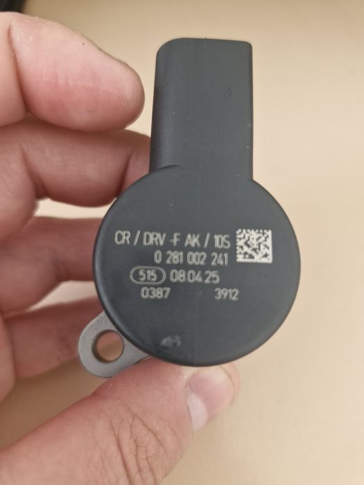 Регулятор тиску палива мерседес om611 om612 om613 w202 w203 w210 w220