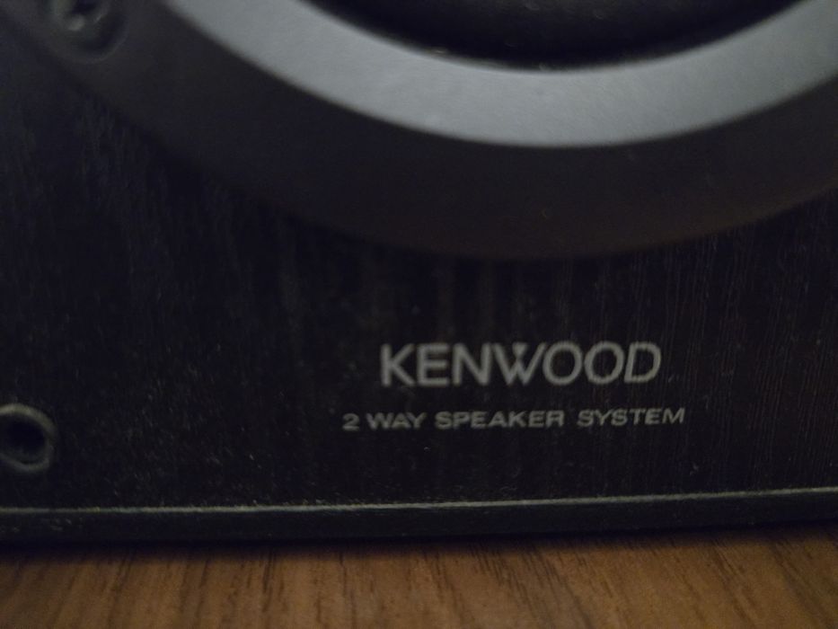Продам колонки Kenwood