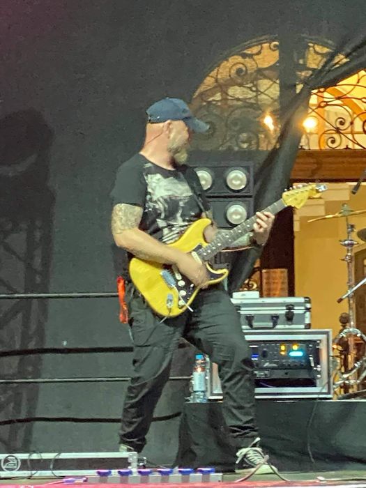 Lekcje gry na gitarze z zawodowym muzykiem. Bytom, Katowice, Kraków