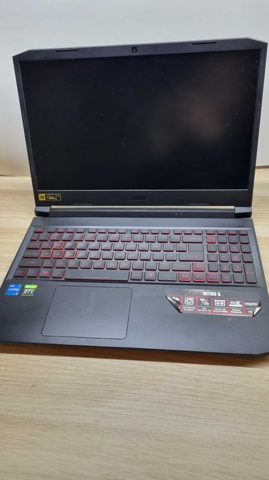 Acer Nitro 5  – uszkodzony / gamingowy / dobry stan