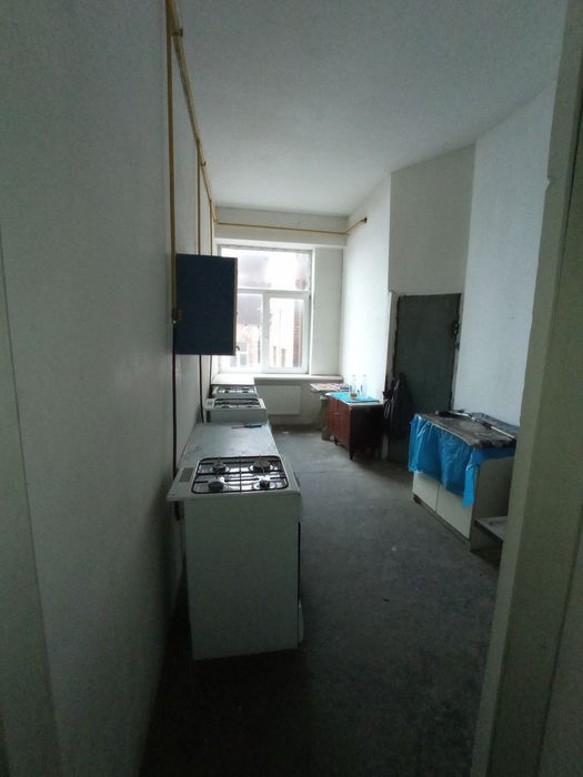 Продам супер гостинку возле метро Площадь Конституции...