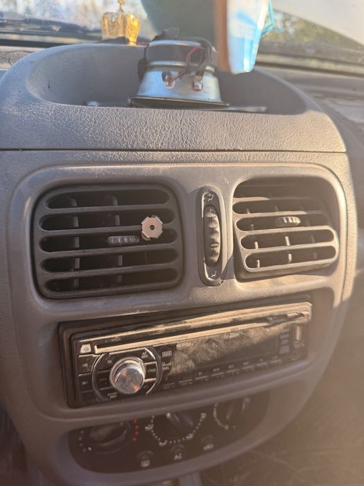 Grelha  ventilacao renault  clio
