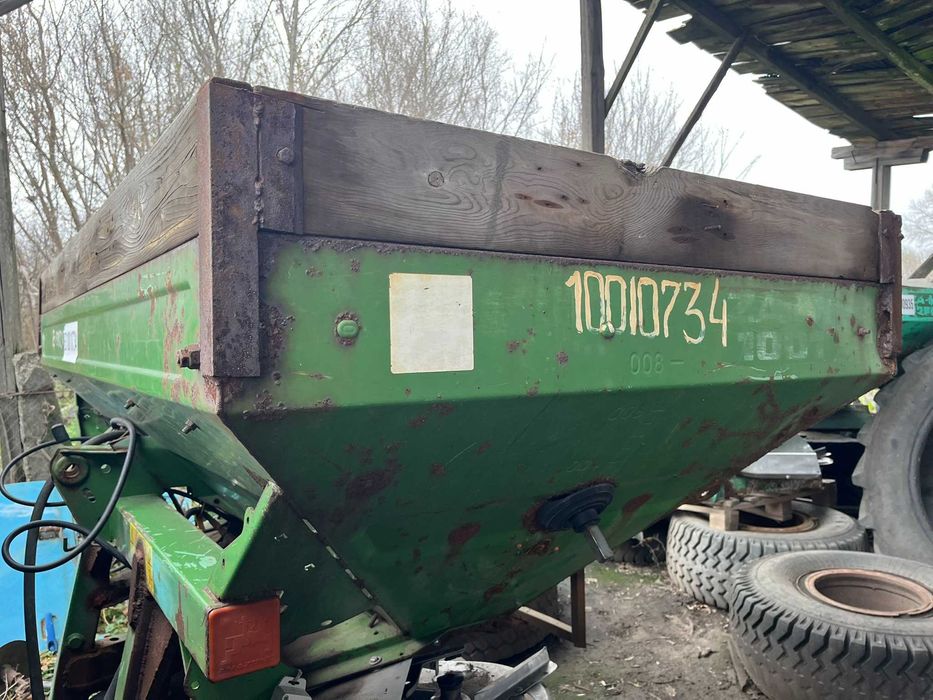 Розкидач добрив Amazone ZAM-24