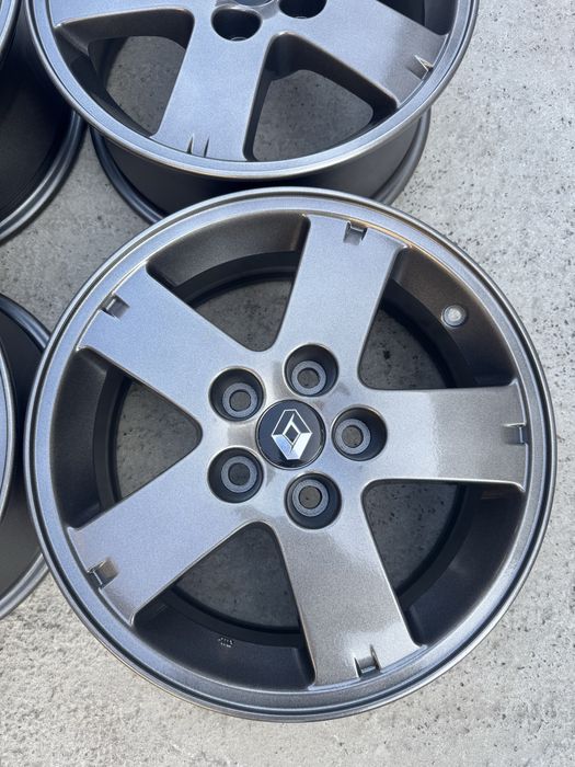 Диски 5*114.3R16 Renault trafic,duster