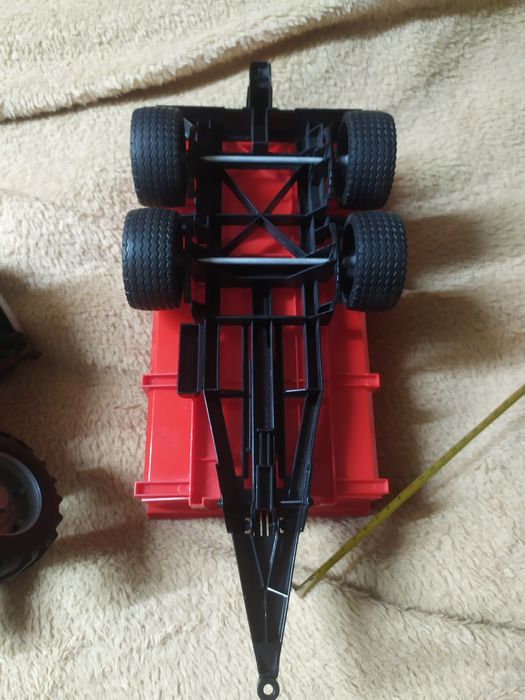 Игрушка трактор Bruder с прицепом