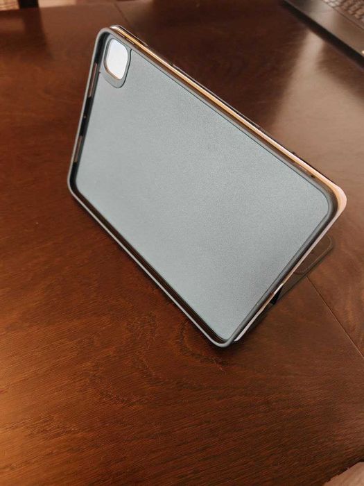Nowe Etui Pancerne Magnetyczne iPad Pro 11 M4 2024 / M5 2025 (Odłączane)