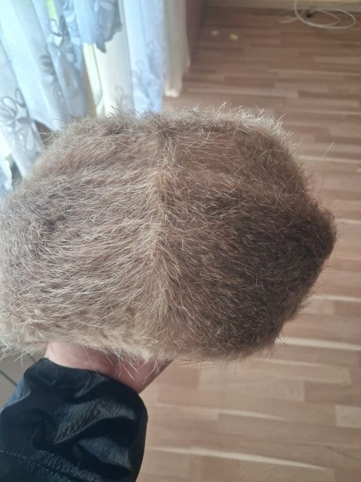 Czapka męska z nutrii,  jak nowa