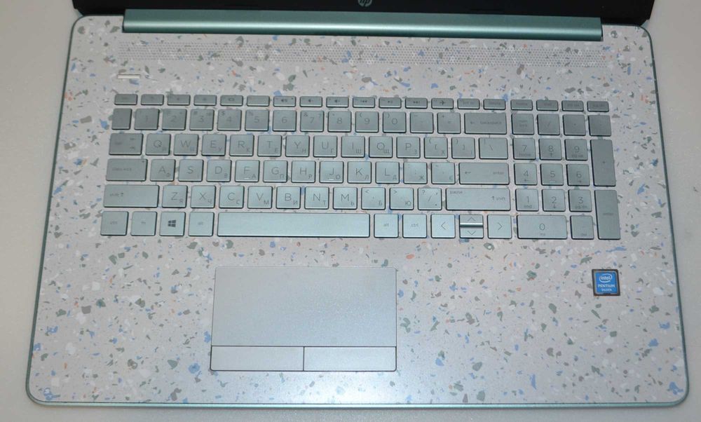 Ноутбук 17"  HP Pavilion 17-by2028d