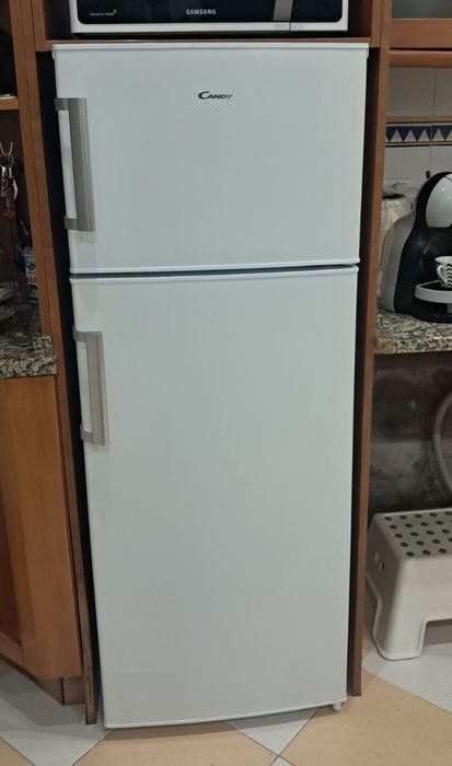 Candy Refrigerator514645107577333761