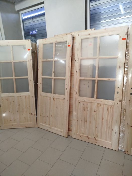 Drzwi wewnętrzne sosnowe 80 tki