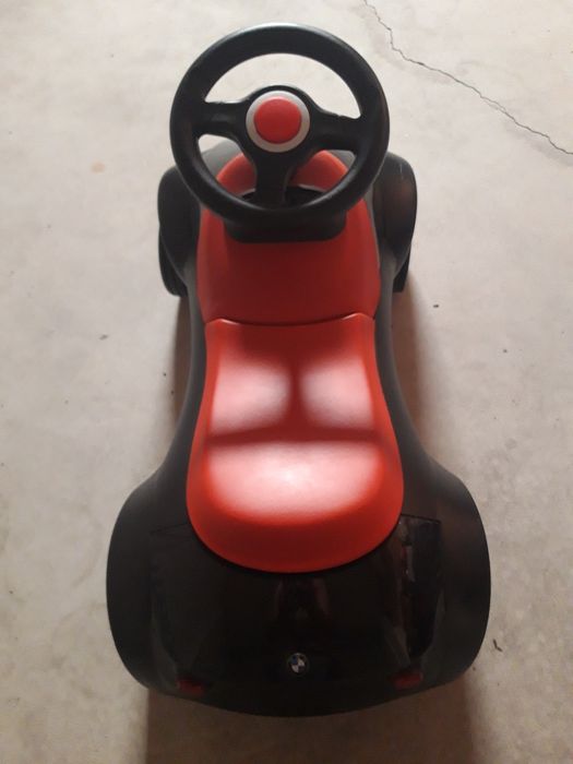 Brinquedos  carro BMW de criança