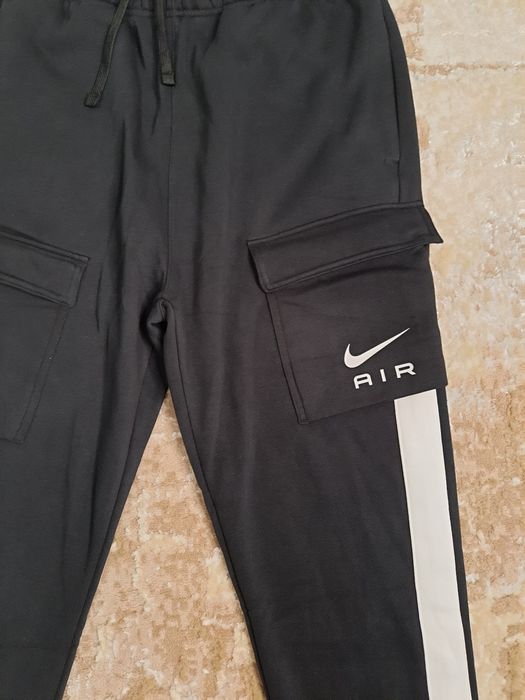 Оригінальні чоловічі штани NIKE M NSW SW AIR CARGO PANT FLC BB FN7693-