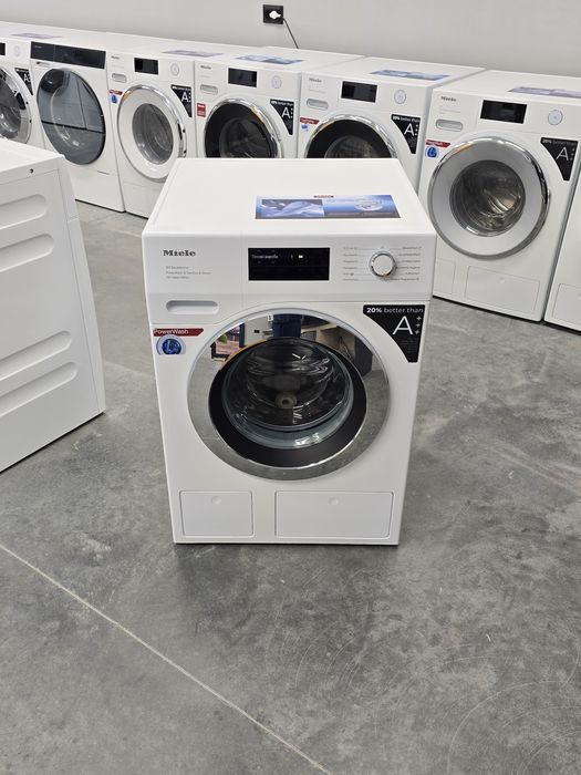 Нова екслюзивна пральна машина Miele WEI 895  2025 рік обробка парою