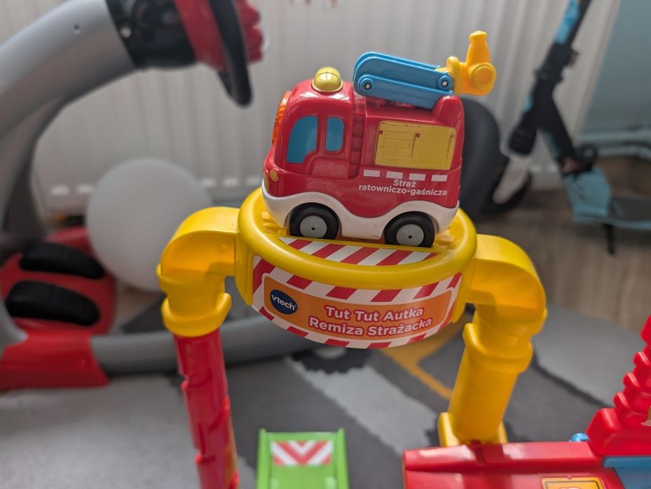 Vtech Tut Tut Autka Remiza strażacka 60813