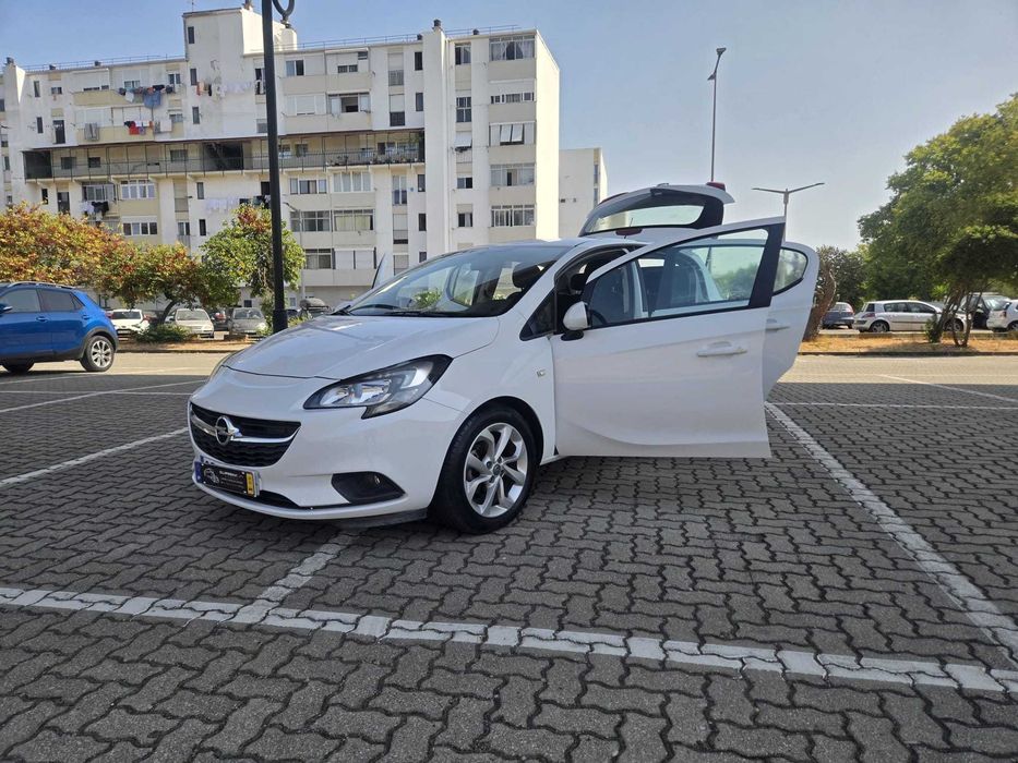 Opel Corsa 2015 C/ Financiamento