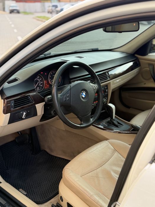 BMW 3 e90 Rest 3.0 2010