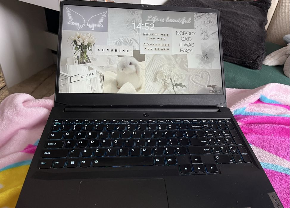 Sprzedam laptop Gamingowy Lenowo na gwarancji  odbior osobisty Elblag.