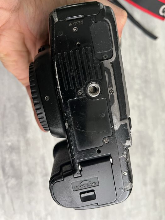 Canon 5D mark ii у робочому стані