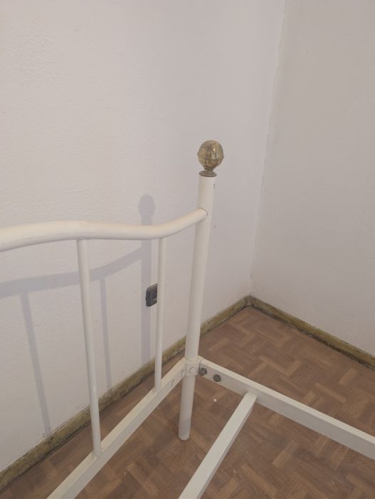 Cama de solteiro + colchão