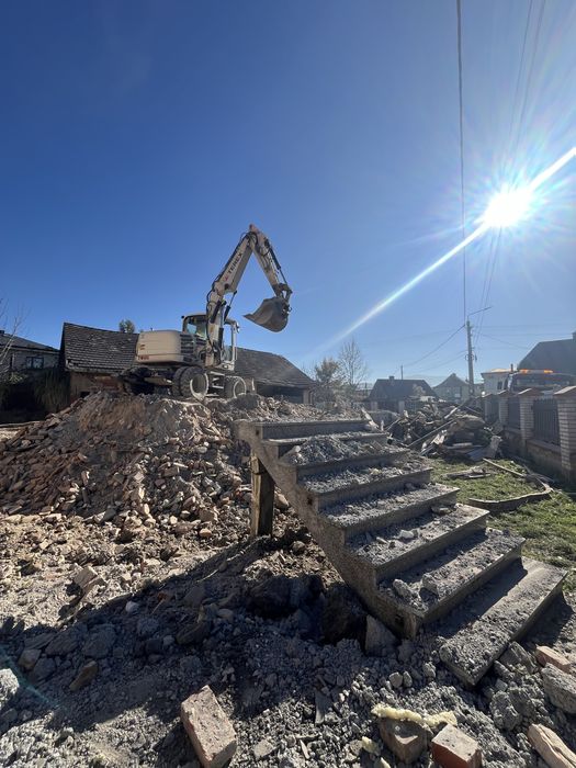 Roboty ziemne , wyburzenia , usługi sprzetowe , koparka