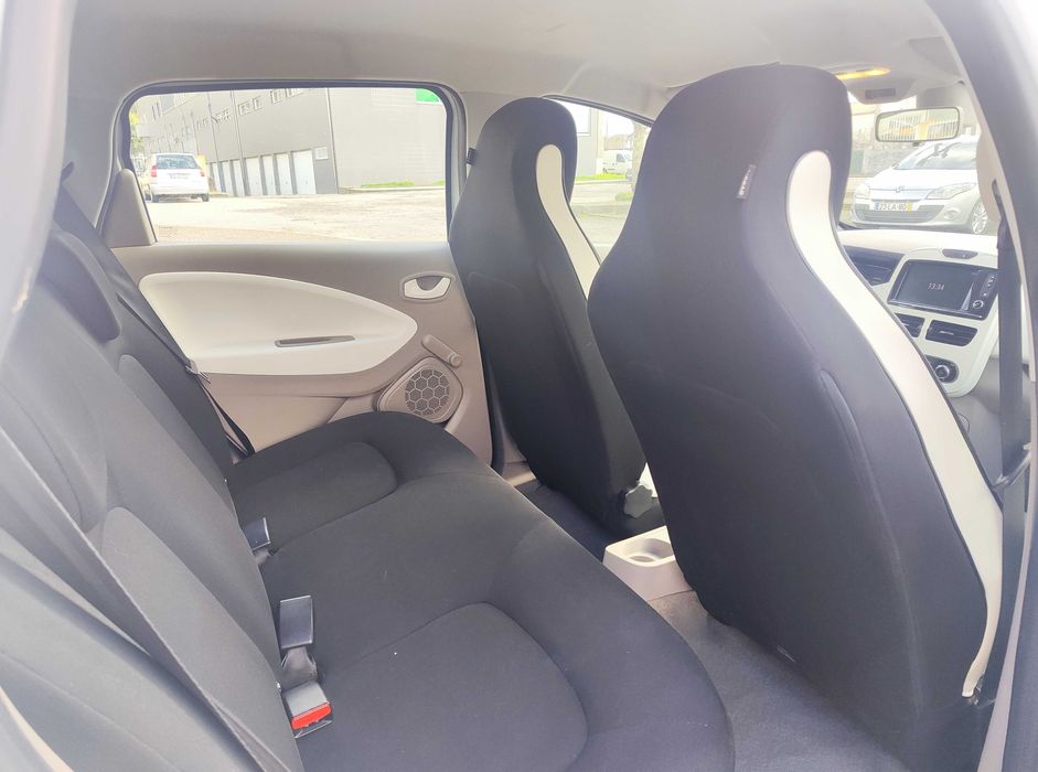 Renault Zoe 41Kw Zen * Baterias próprias * Poucos kms