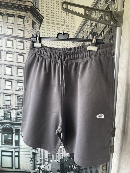 Комплект The North Face Relaxed Fit — футболка + шорти  (оригінал) розмір: М