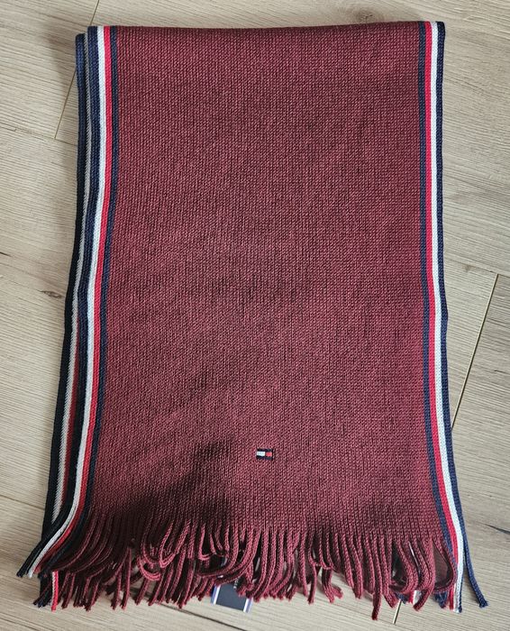 Tommy Hilfiger szalik bordowy