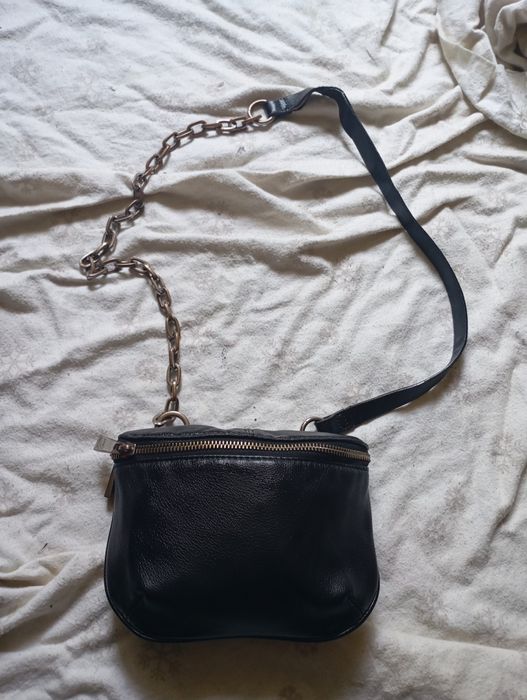 Сумка женская кожаная Zara бананка кроссбоди оригинал 18*14см