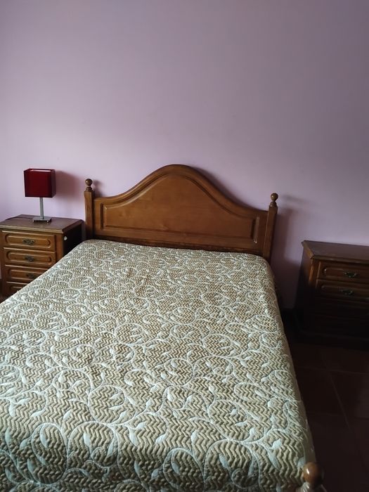 Alugo quarto  em penafiel