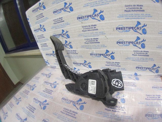 Pedal do acelerador VOLVO XC60 I (156)