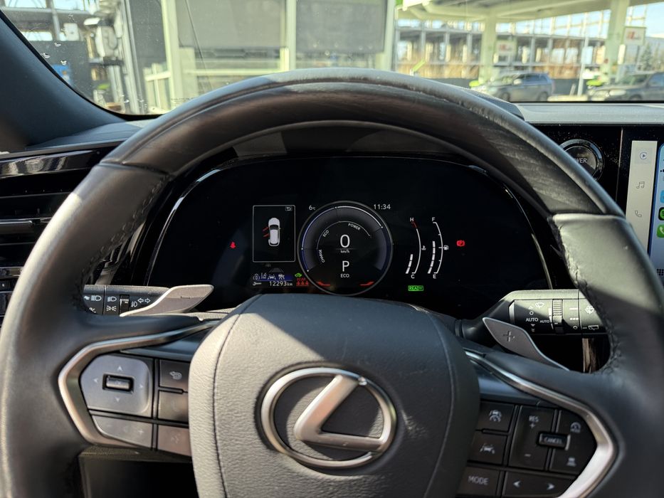 Продаж LEXUS RX 350h AWD