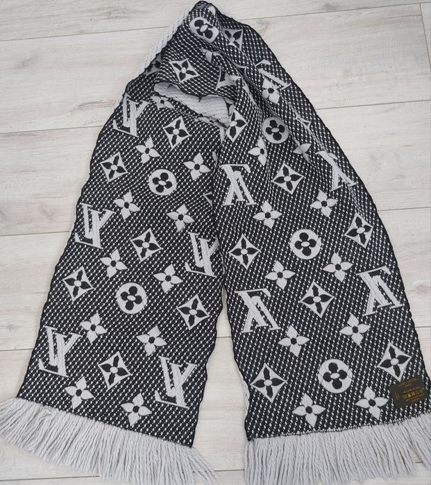 Ciepły szal z monogramem Louis Vuitton