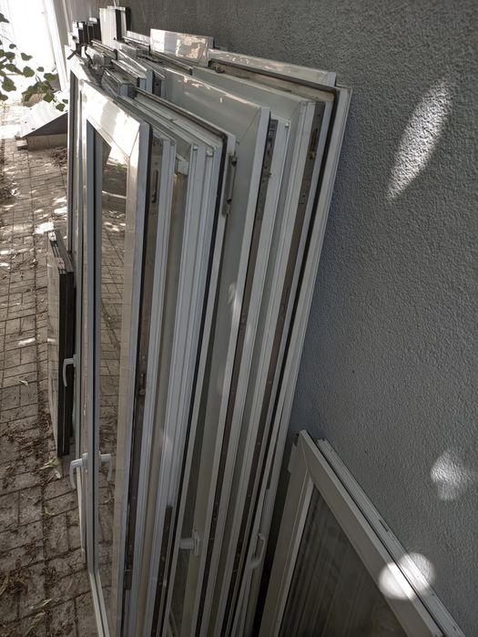 Продам стеклопакеты