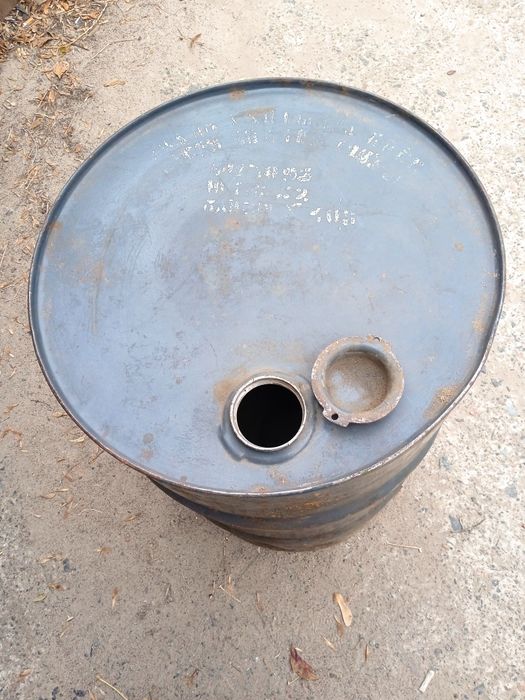 Продам бочку стальную