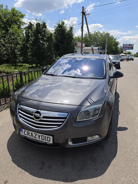 Продам крутий автомобіль Opel Insignia A sport tourer 2.0 cdti  2009року