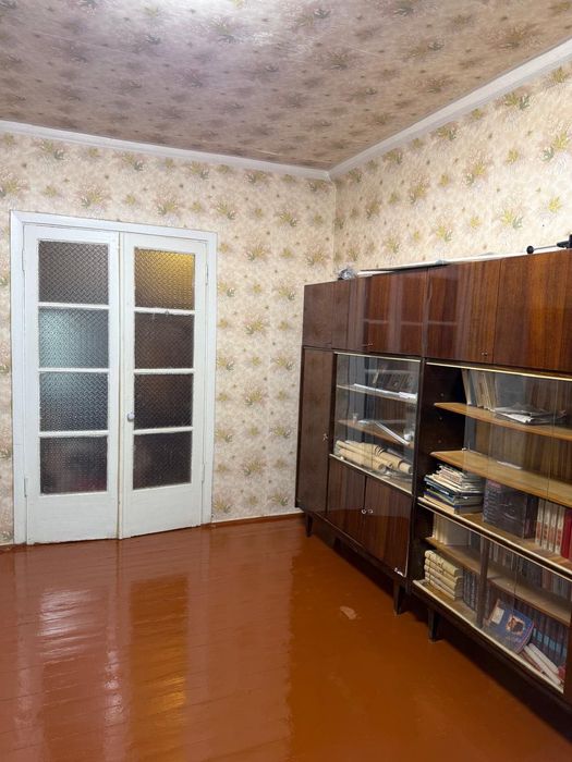 Продам 2 кімнатну квартиру