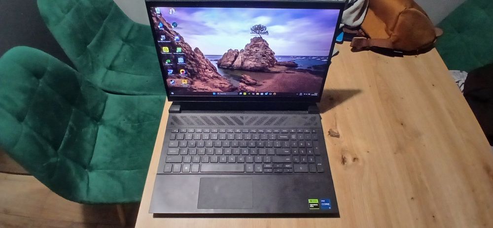 Laptop gamingowy DELL G15 5330