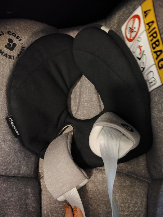 Fotelik Maxi Cosi Pebble Plus + baza 2WayFix