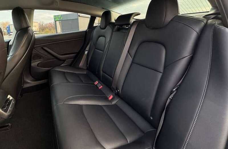 Tesla Model 3 2018