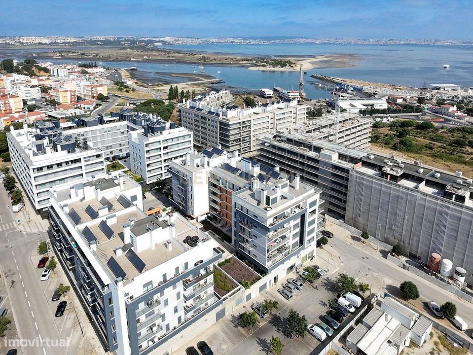 Apartamento Exclusivo T3 Duplex - Condomínio Quinta da Trindade