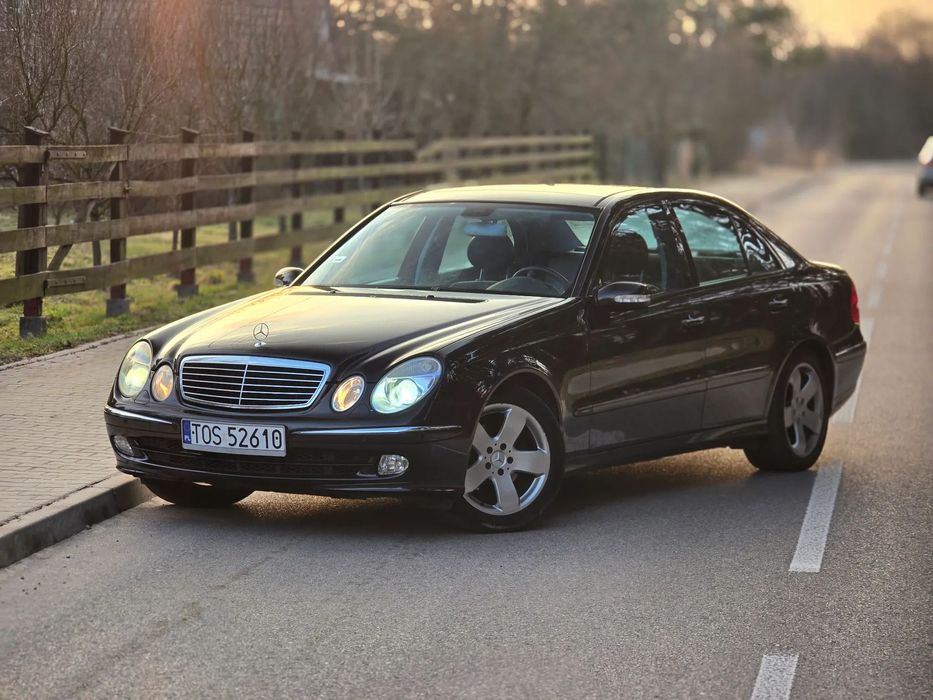 Mercedes-Benz Klasa E PERFEKT_3,2B_224KM_Panorama_Wentylacja_Nawi_Xenon_Skóry_WZÓR