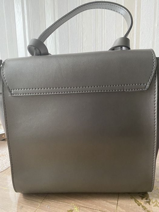 Сіра сумка