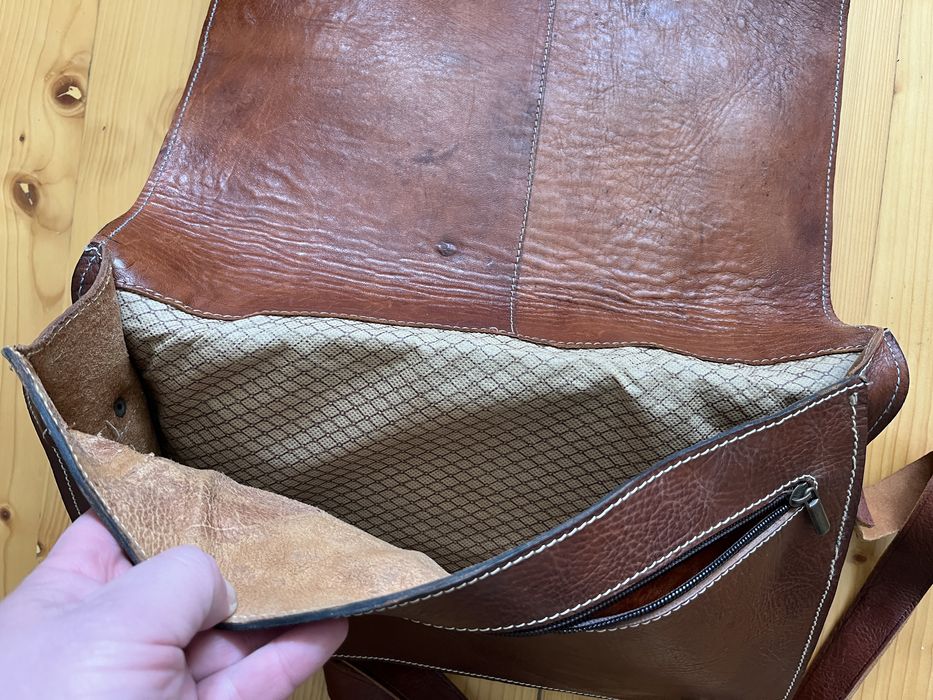 Вінтажна шкіряна сумка-месенджер