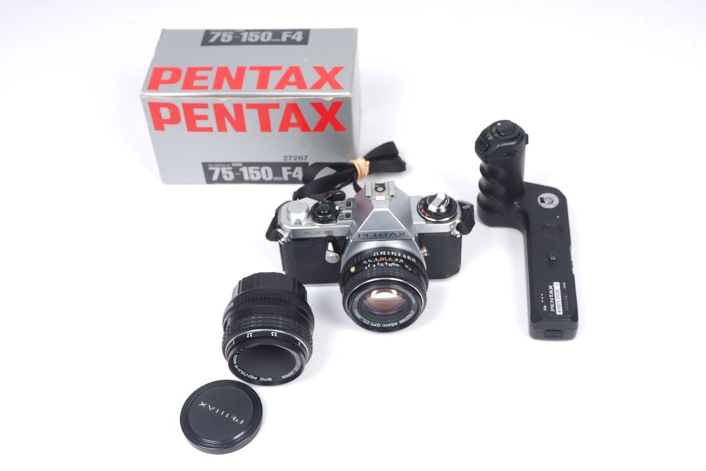 Aparat Pentax ME super + obiektywy grip komplet