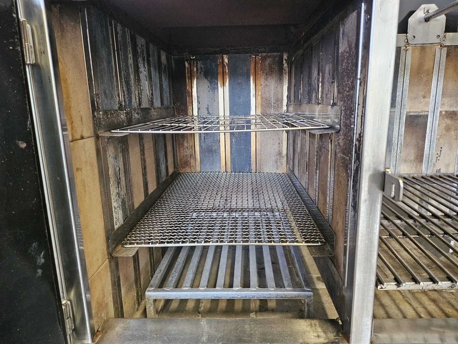 Grelhador a carvão com grelhas ajustáveis Ecogrill