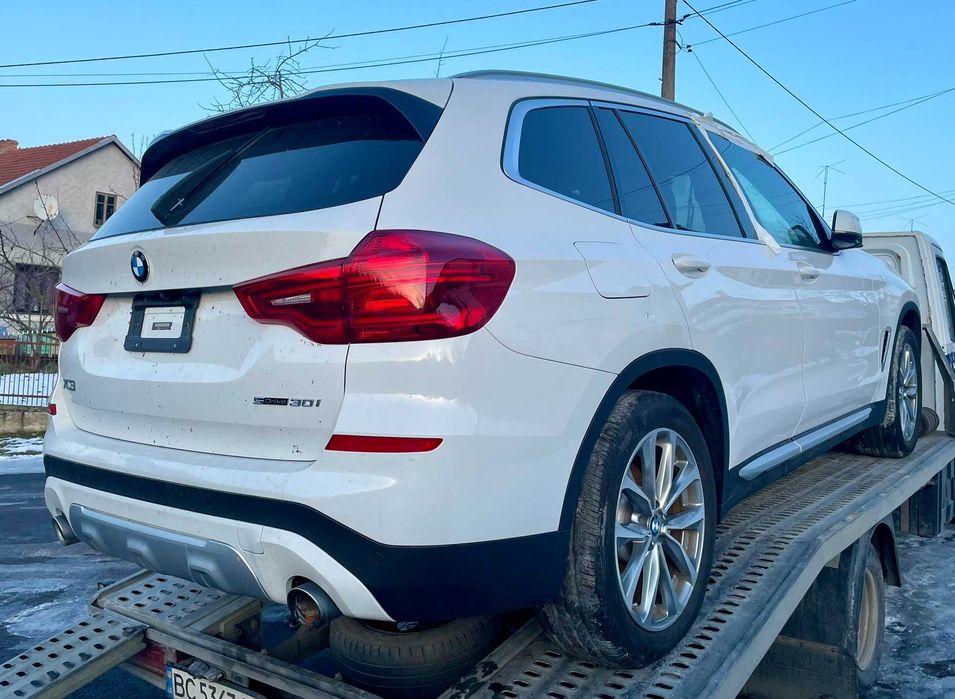 Кронштейн глушителя 18308593696  BMW X3 G01  18308632096