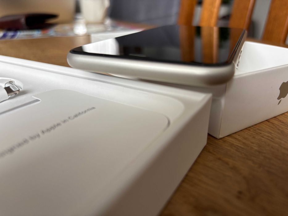 iPhone 11 64GB zadbany