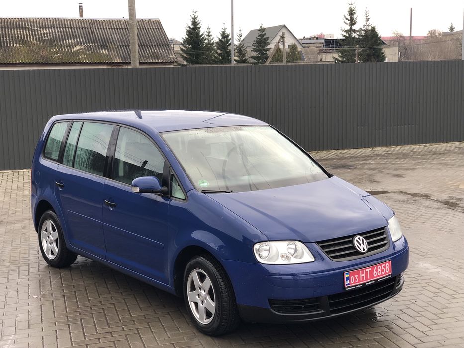 Volkswagen Touran