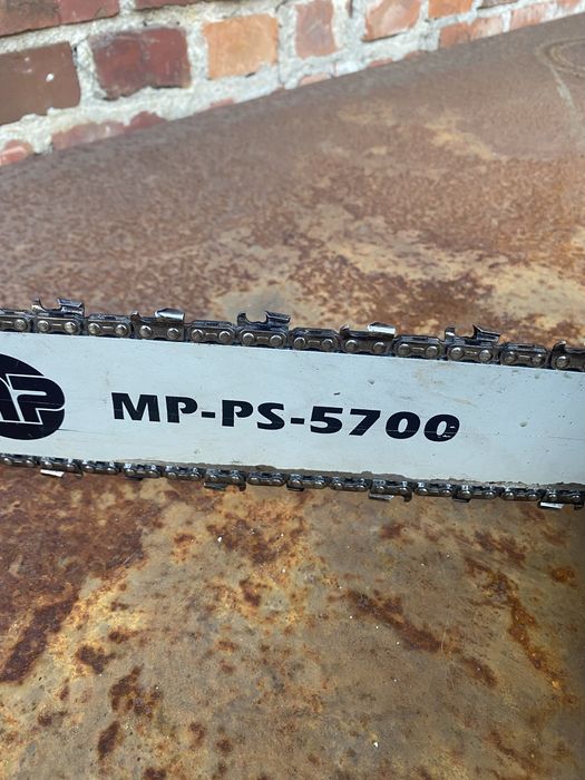 Husqvarna 440 piła spalinowa pilarka